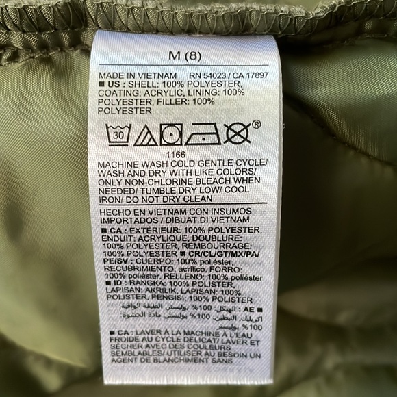 Water-Resistant Quilted Button-Front Jacket - Picture 5 of 5